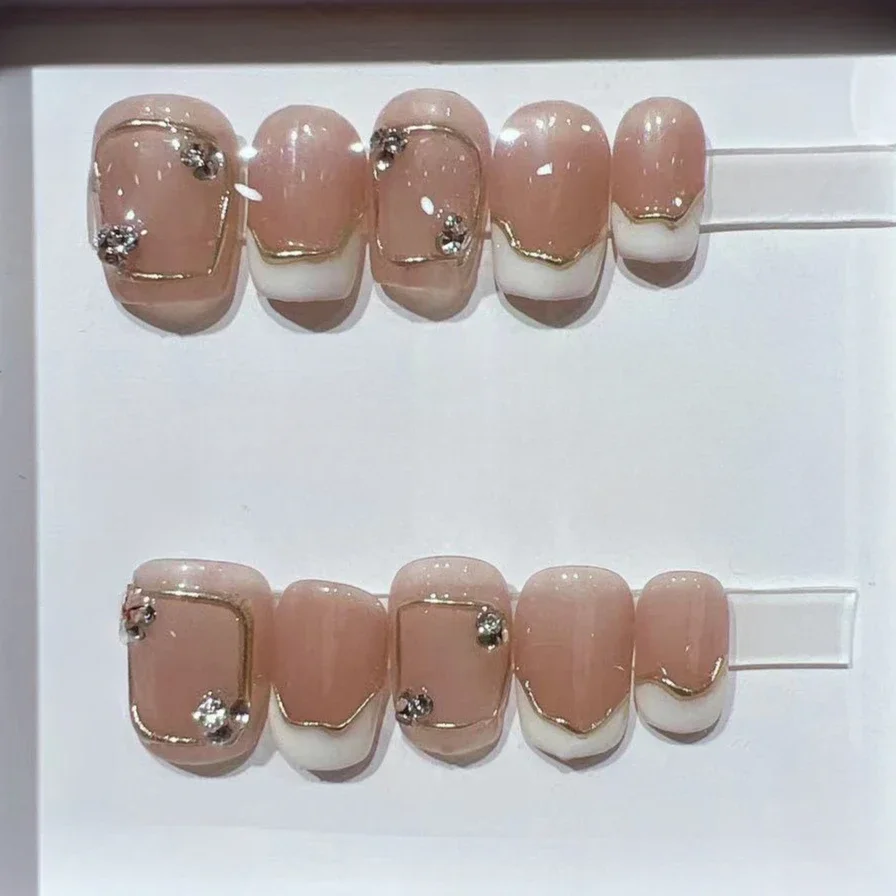 Nail Art Eye Cat - 10Pcs Krótkie Kwadratowe Francuskie Ręcznie Robione