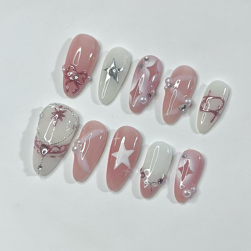 Zestaw 24 szt. krótkich, migda – Nail Art Y2K recenzja i cena
