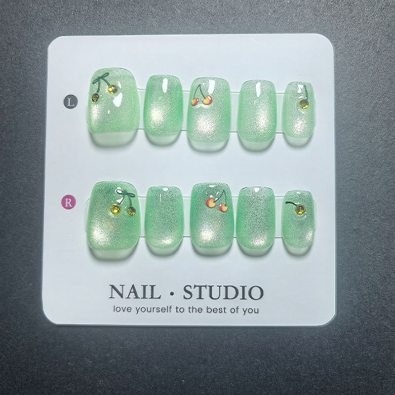 Sztuczne paznokcie Cat Eye, 10 – Nail Art Eye Cat recenzja i cena
