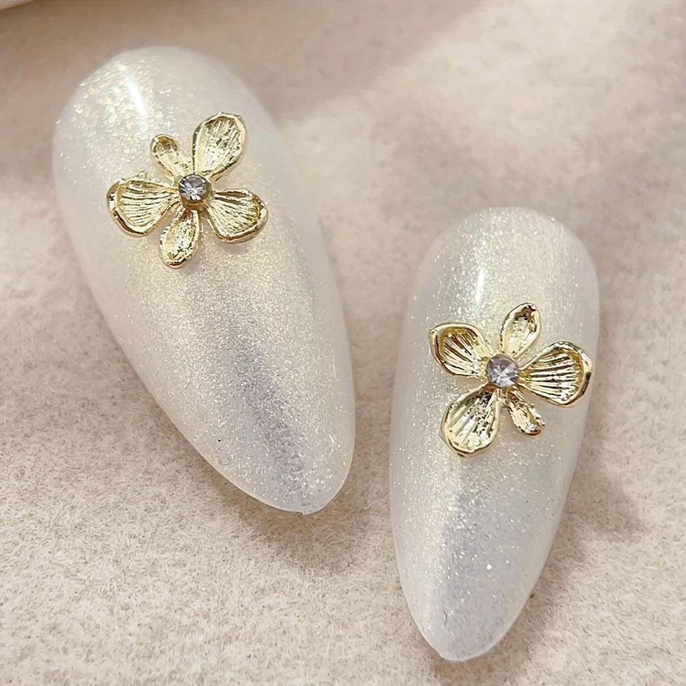 10 sztuk złoty kwiat ze strase – Nail Art Lilac recenzja i cena